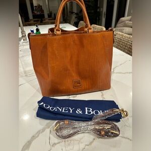 Dooney & Bourke Florentine Leather Barlow Handbag
